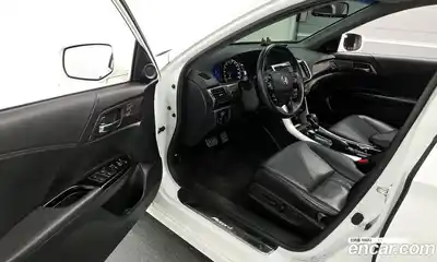 Honda Accord 2017 2.0 гидро в Москве № 170605, миниатюра 10