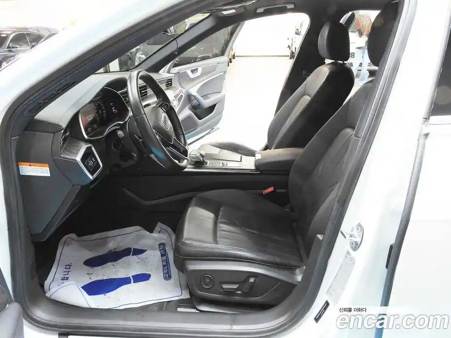 Audi A6 2021 2.0 гидро в Москве, фото 17