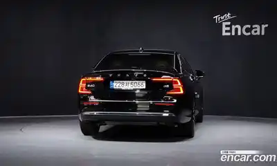 Volvo S60 2023 2.0 гидро в Москве № 212883, миниатюра 4