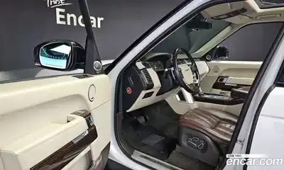 Land Rover Range-Rover 2015 4.4 гидро в Москве № 213840, миниатюра 5