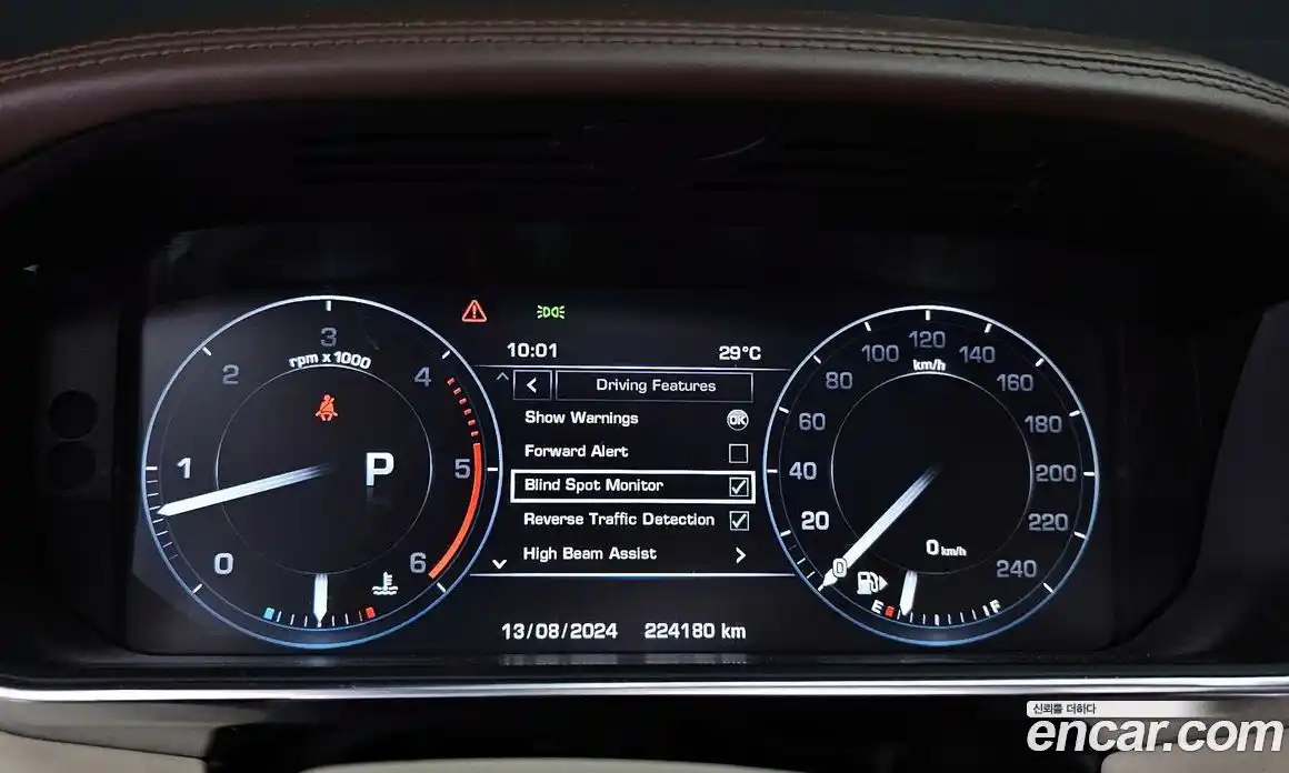 Land Rover Range-Rover 2015 4.4 гидро в Москве № 213840, фото 8