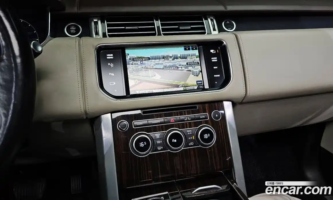 Land Rover Range-Rover 2015 4.4 гидро в Москве № 213840, фото 9