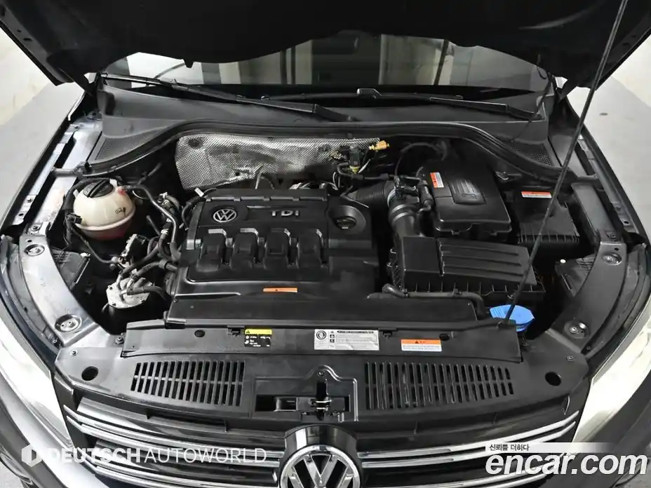 Volkswagen Tiguan 2016 2.0 гидро в Москве № 215368, фото 6