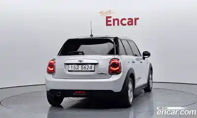 Mini Cooper 2015 1.5 гидро в Москве № 221279, миниатюра 4