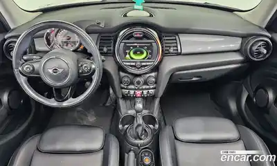 Mini Cooper 2015 1.5 гидро в Москве № 221279, миниатюра 7