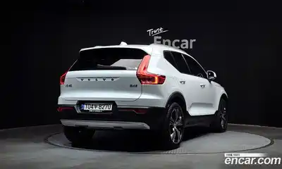 Volvo XC40 2020 2.0 гидро в Москве № 230414, миниатюра 2