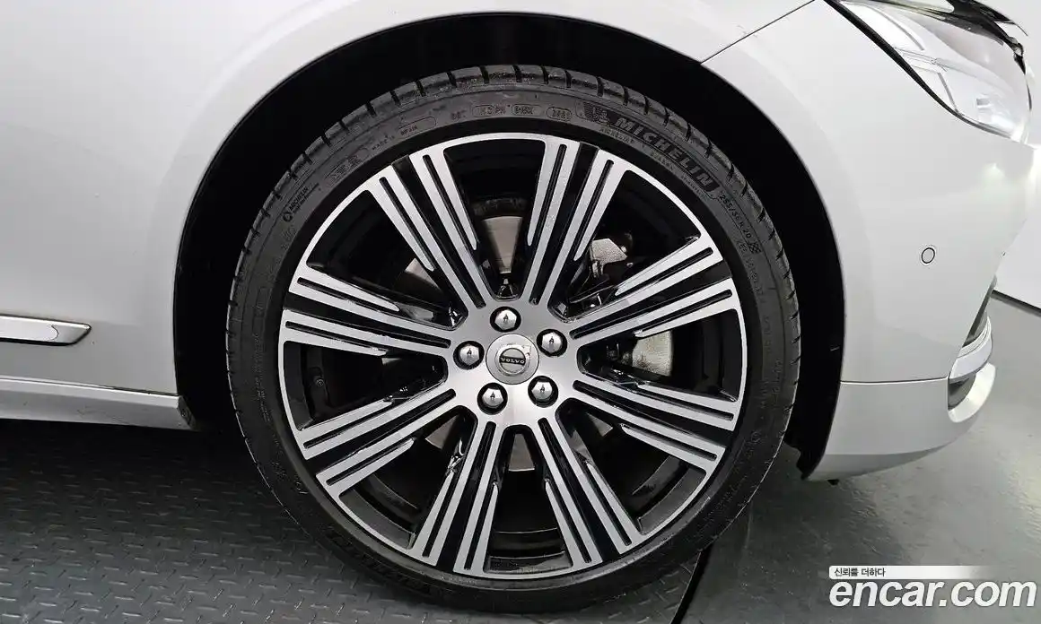 Volvo S90 2021 2.0 гидро в Москве № 230448, фото 4