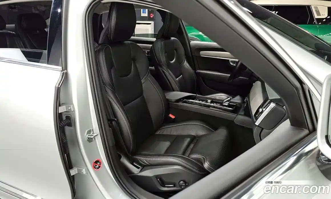 Volvo S90 2021 2.0 гидро в Москве № 230448, фото 9