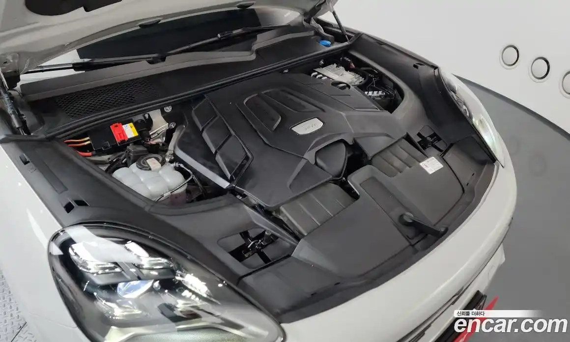 Porsche Cayenne 2022 3.0 гидро в Москве № 230936, фото 6