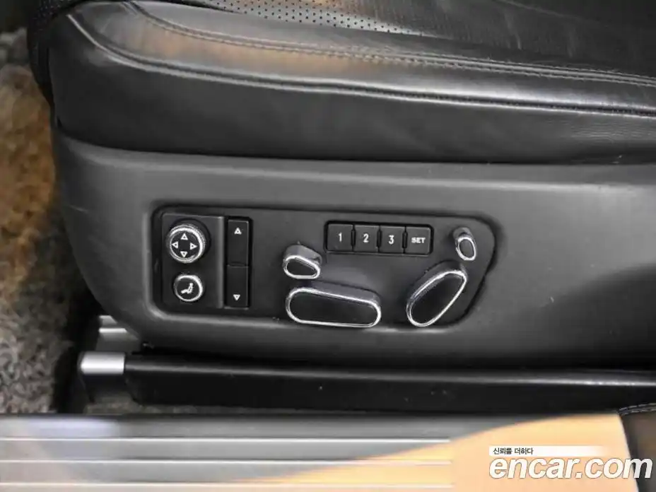 Bentley Flying Spur 2015 4.0 гидро в Москве № 256676, фото 17