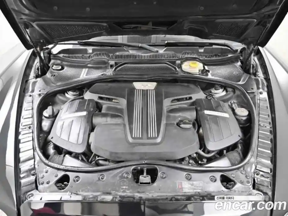 Bentley Flying Spur 2015 4.0 гидро в Москве № 256676, фото 6