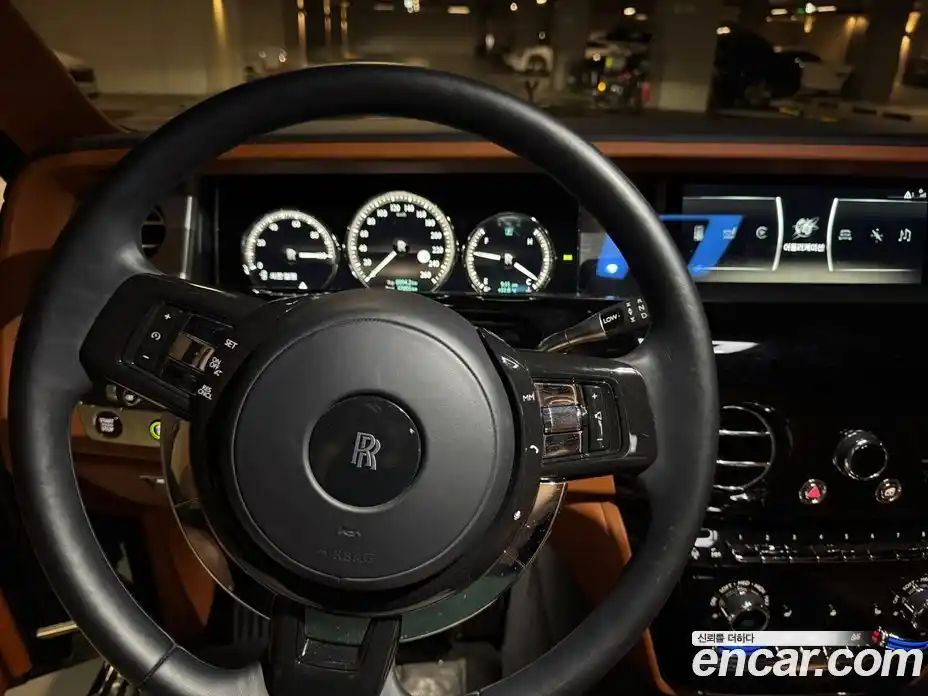 Rolls-Royce Phantom 2021 6.7 гидро в Москве № 256710, фото 6
