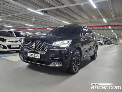 Lincoln Aviator, 2022