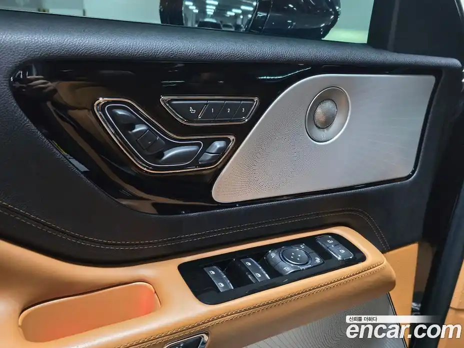 Lincoln Aviator 2022 3.0 гидро в Москве № 282516, фото 17