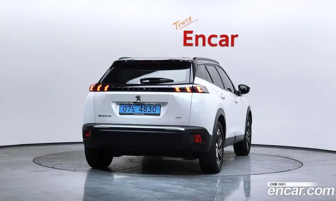 Peugeot 2008 2023 0.1 гидро в Москве № 305644, фото 4