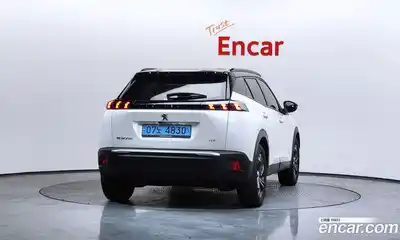 Peugeot 2008 2023 0.1 гидро в Москве № 305644, миниатюра 4