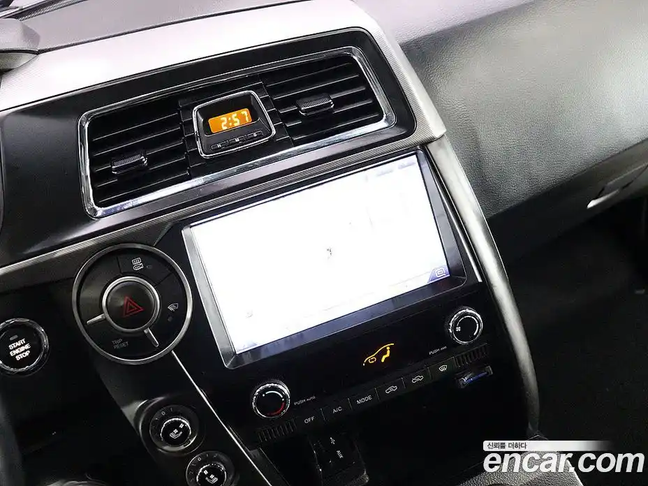 SsangYong Korando 2017 2.2 гидро в Москве № 34612, фото 7