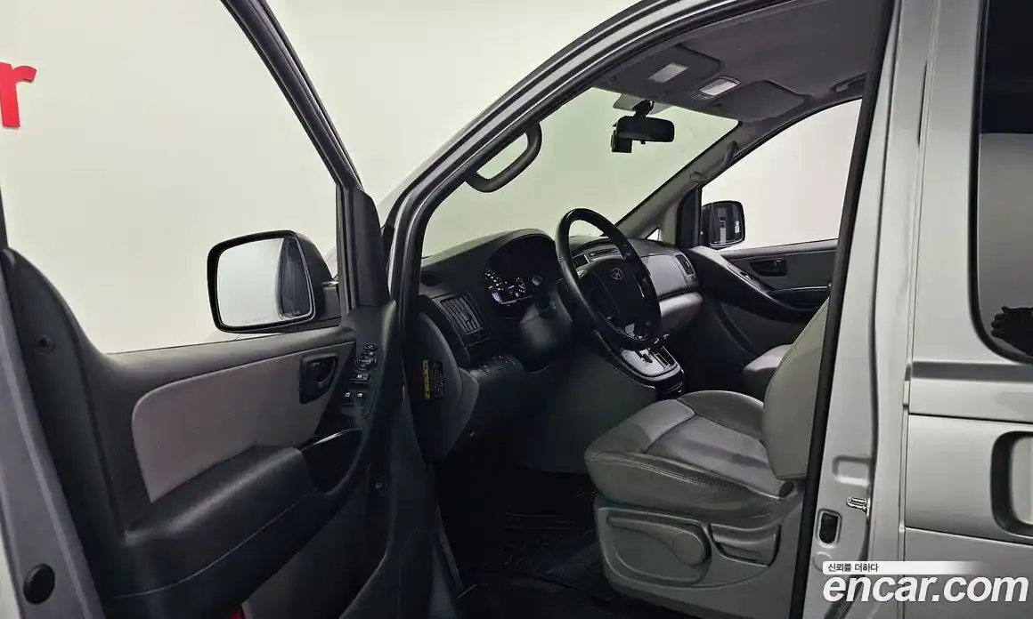 Hyundai Starex 2020 2.5 гидро в Москве № 49095, фото 10