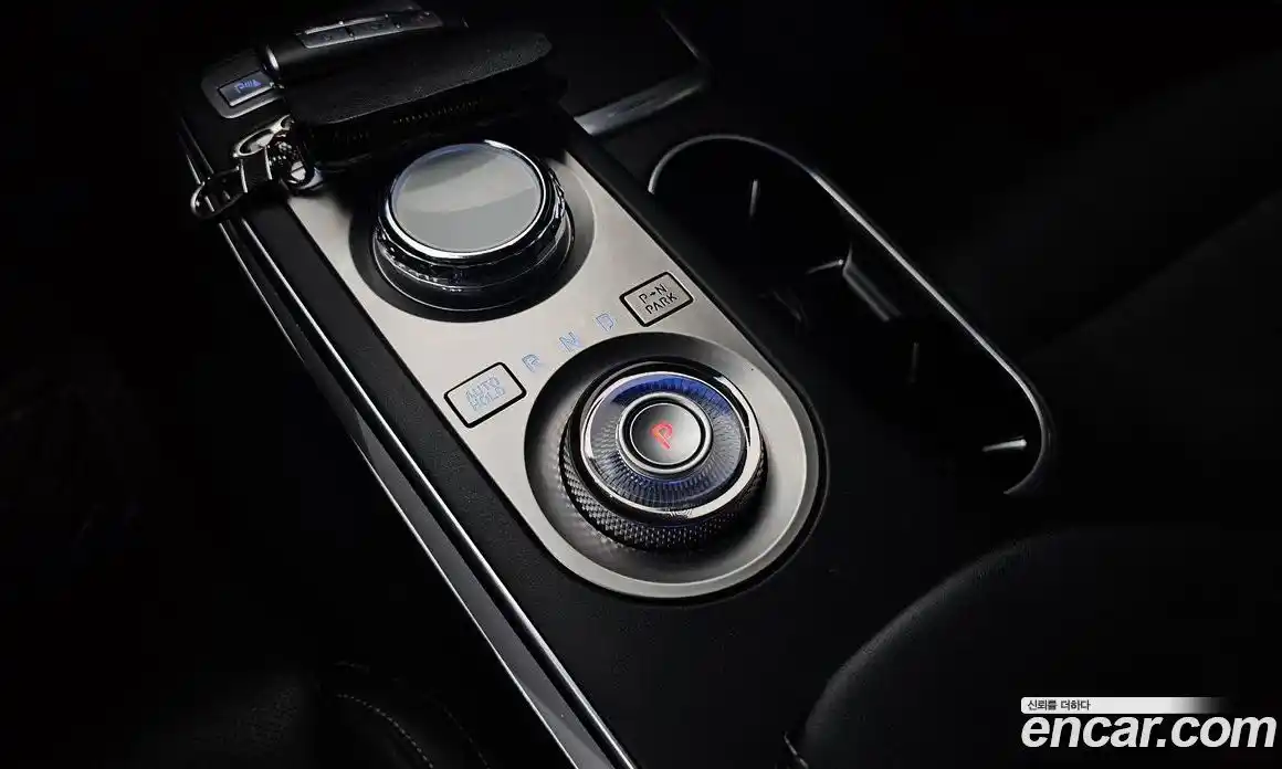 Genesis GV70 2021 2.2 гидро в Москве № 57763, фото 9