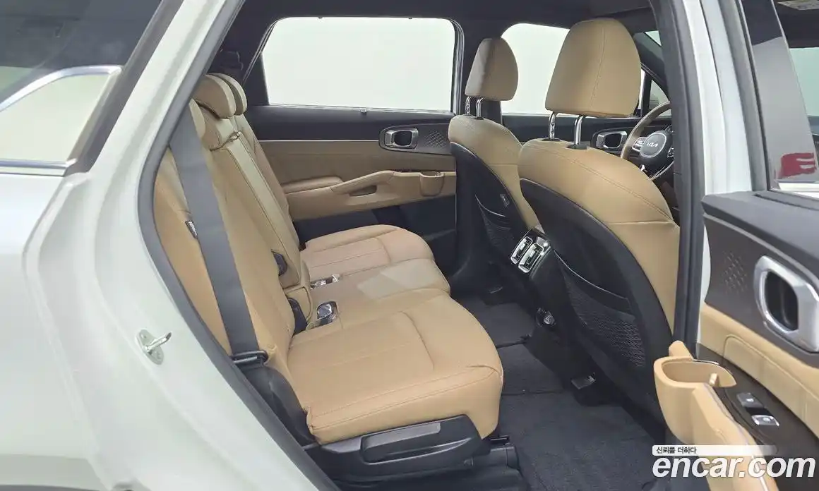 Kia Sorento 2023 2.5 гидро, фото 12