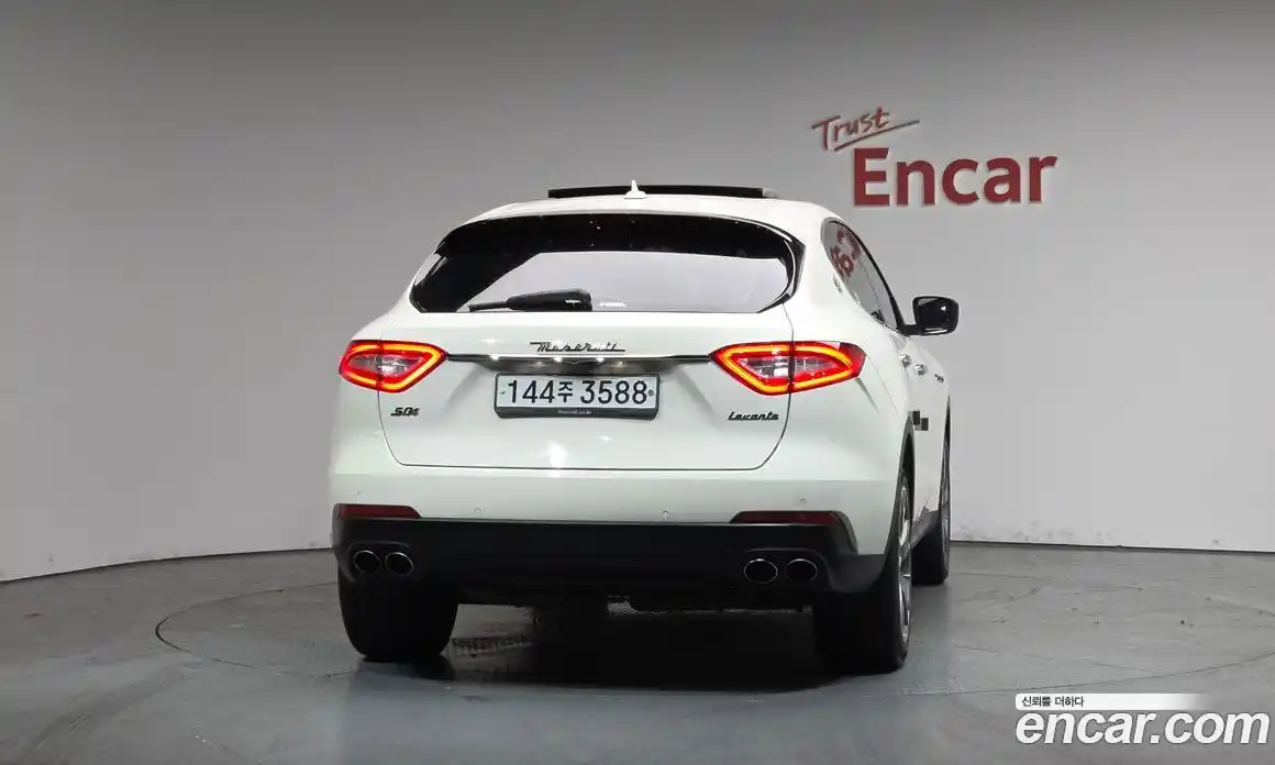 Maserati Levante 2018 3.0 гидро в Москве № 1152440, фото 4