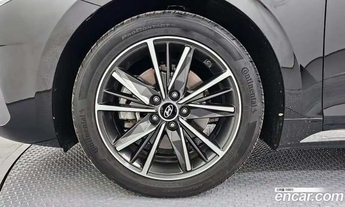 Hyundai Grandeur 2022 2.5 гидро в Москве № 1171920, фото 5