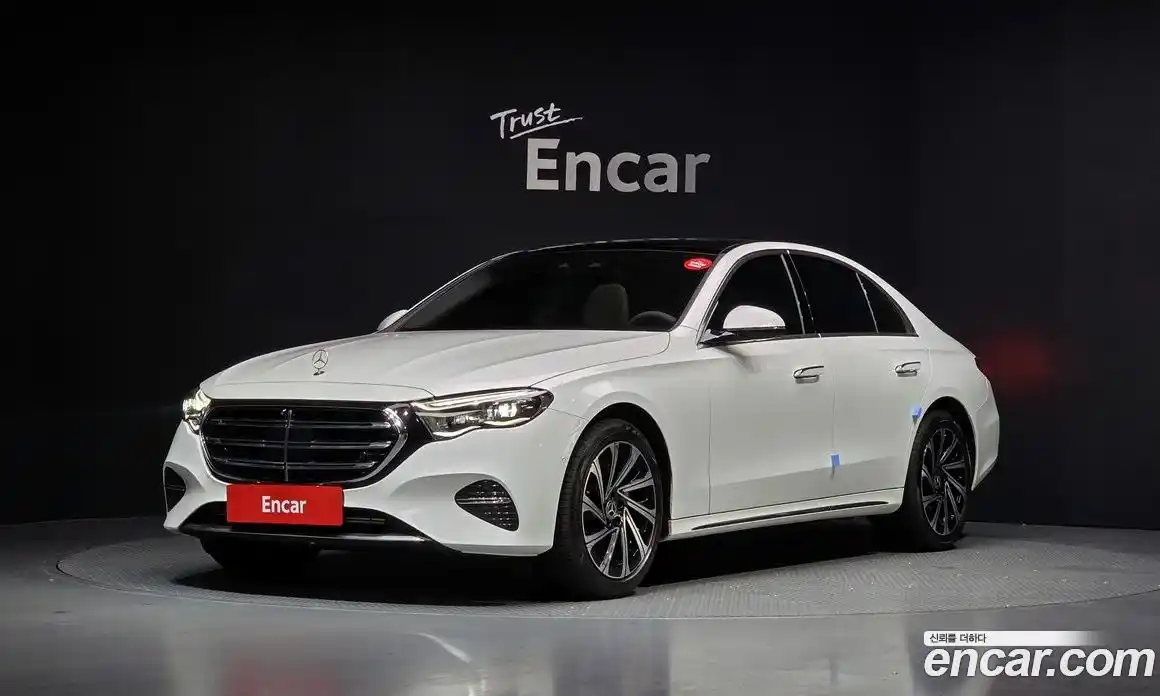 Mercedes-Benz E-Class 2024 2.0 гидро в Москве № 138308, фото 1
