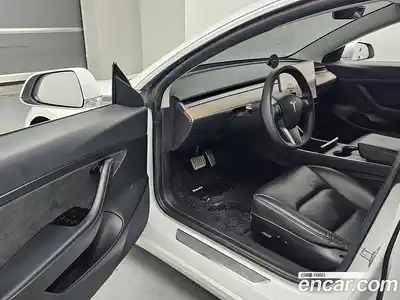 Tesla Model 3 2020 0.2 гидро в Москве № 1423895, миниатюра 11