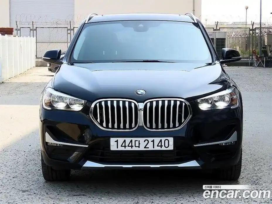 BMW X1 2022 2.0 гидро в Москве № 1467025, фото 1