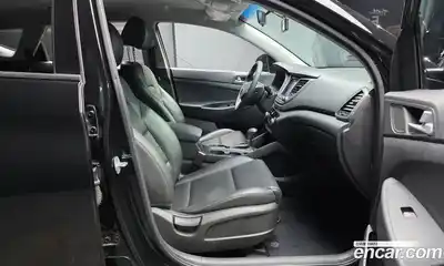 Hyundai Tucson 2015 2.0 гидро в Москве № 1537359, миниатюра 11