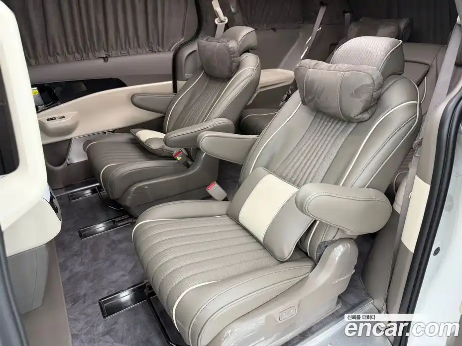 Kia Canival 2026 3.5 гидро в Москве № 1537735, фото 11