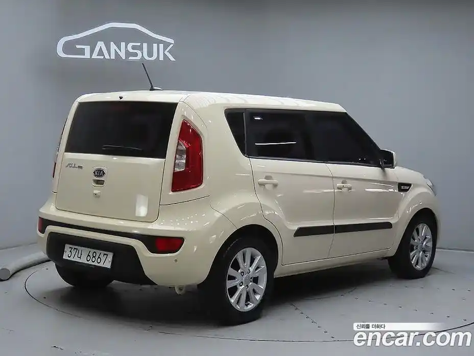 Kia Soul 2012 1.6 гидро в Москве № 1538640, фото 4