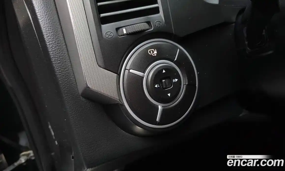 SsangYong Korando 2012 2.0 гидро в Москве № 1540394, фото 19