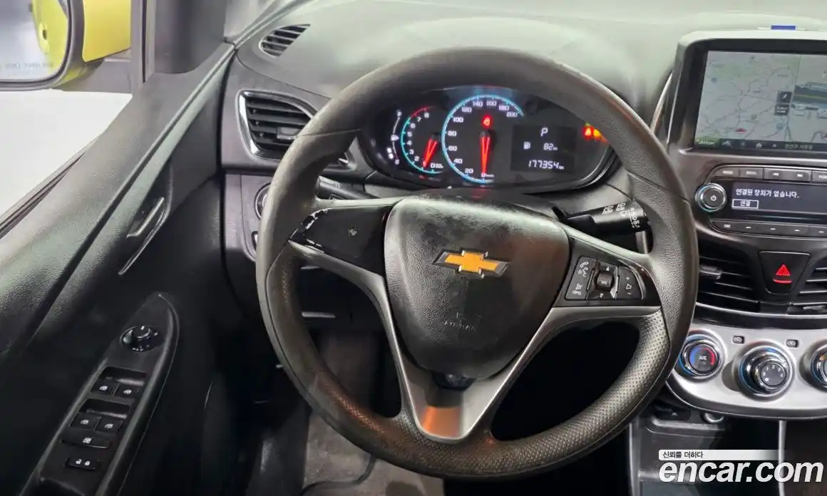 Chevrolet Spark 2016 1.0 гидро в Москве, фото 13