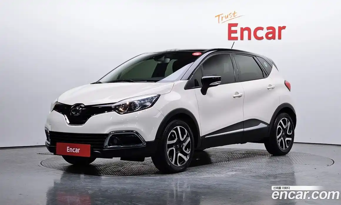 Renault QM3 2014 1.5 гидро в Москве № 1543172, фото 1