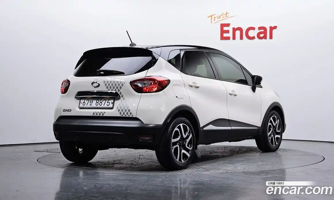 Renault QM3 2014 1.5 гидро в Москве № 1543172, фото 2