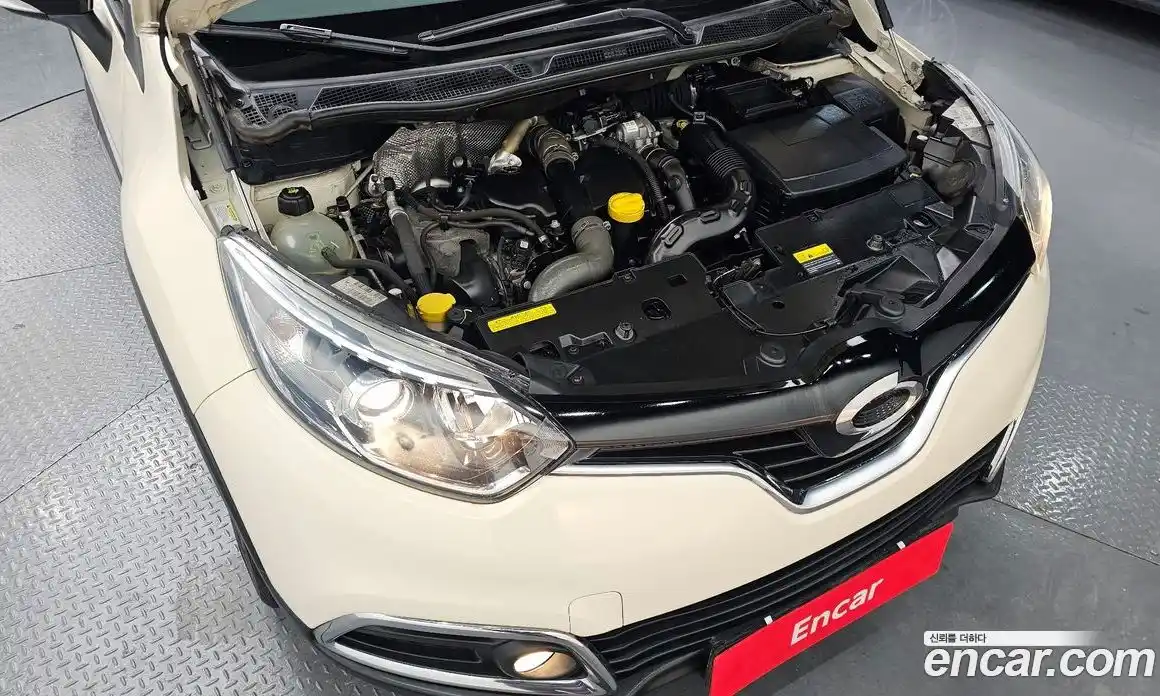 Renault QM3 2014 1.5 гидро в Москве № 1543172, фото 6