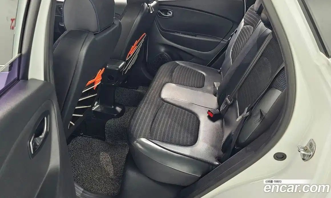 Renault QM3 2016 1.5 гидро в Москве № 1543374, фото 12
