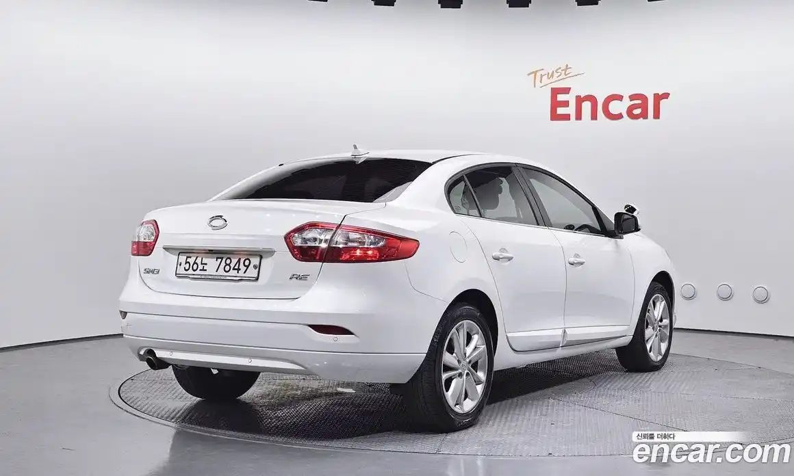 Renault SM3 2013 1.6 гидро в Москве № 1543436, фото 2