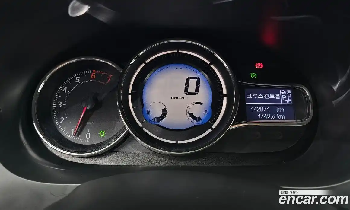 Renault SM3 2013 1.6 гидро в Москве № 1543436, фото 8