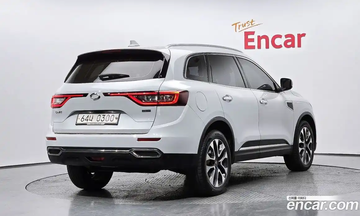 Renault QM6 2016 2.0 гидро в Москве № 1543569, фото 2