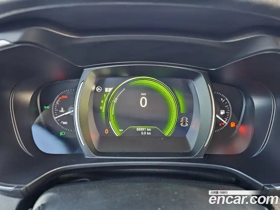 Renault QM6 2019 2.0 гидро в Москве № 1543730, фото 17