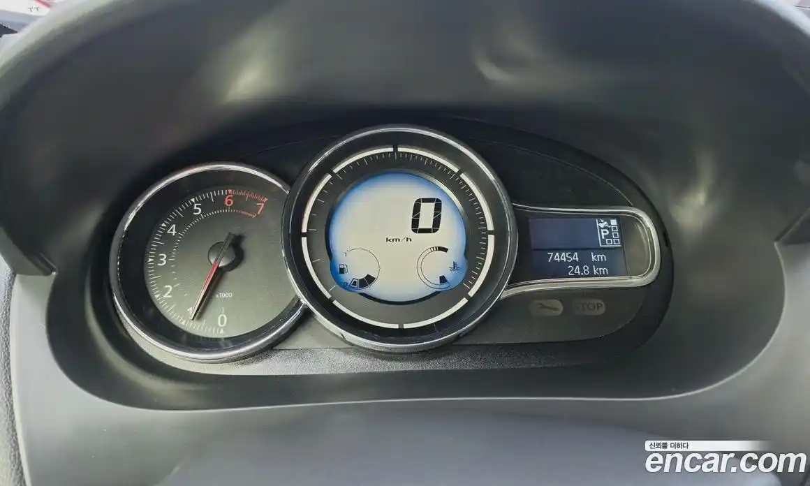 Renault SM3 2014 1.6 вариатор в Москве № 1543754, фото 11