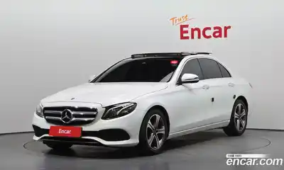 Mercedes-Benz E-Class, 2016