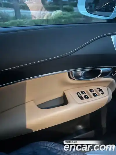 Volvo XC90 2022 2.0 гидро в Москве № 1547042, миниатюра 3