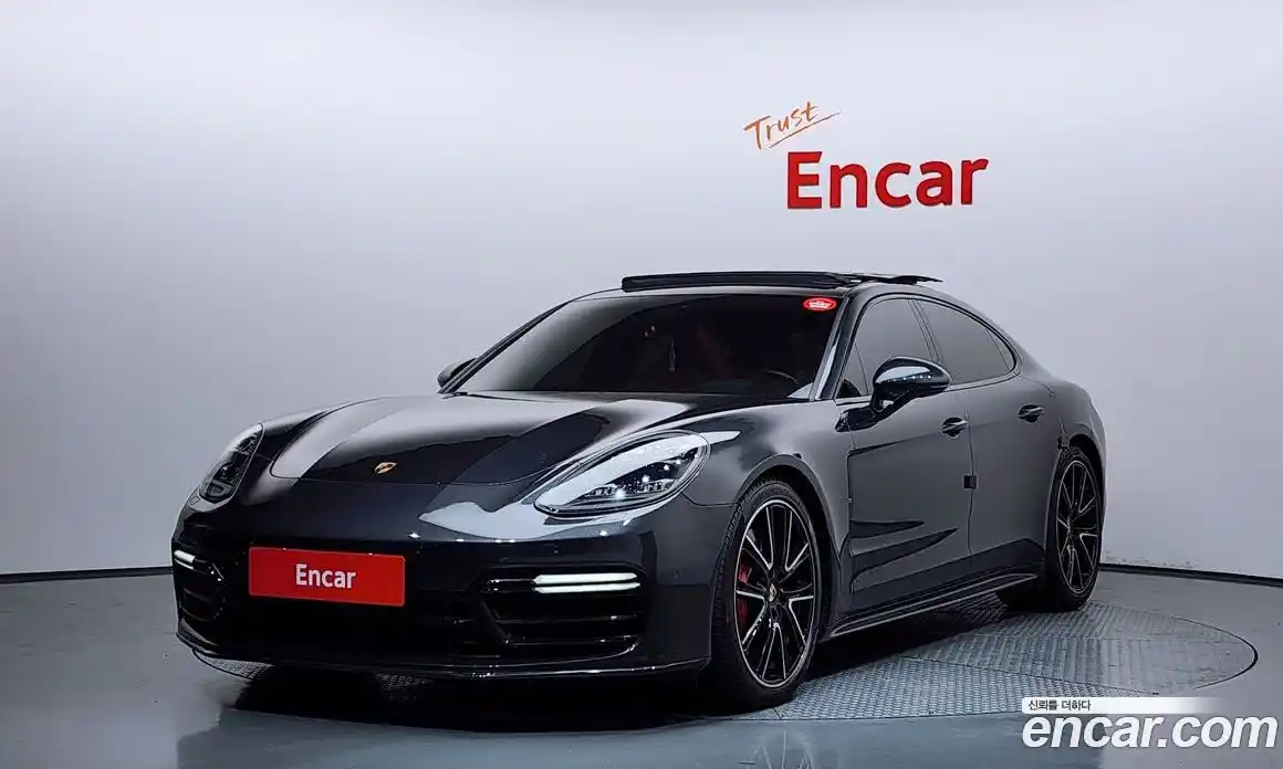Porsche Panamera 2019 4.0 гидро в Москве № 1547258, фото 1