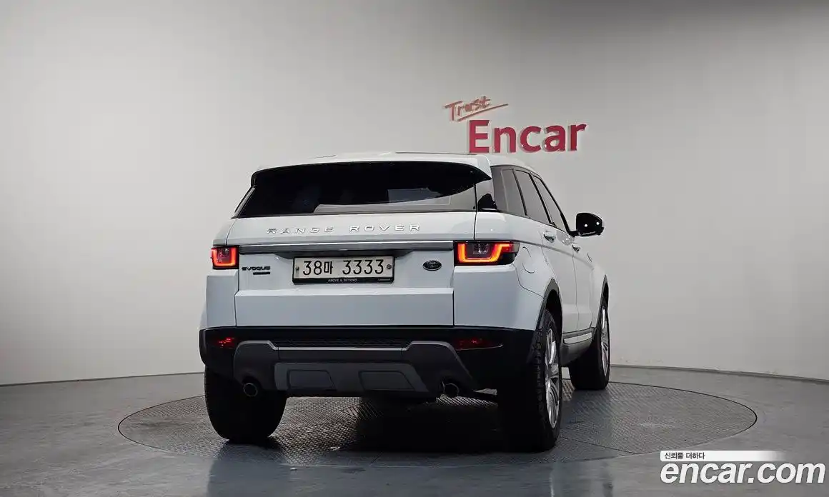 Land Rover Range-Rover Evoque 2016 2.0 гидро в Москве № 1547674, фото 4