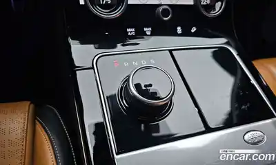 Land Rover Range-Rover Velar 2018 3.0 гидро в Москве № 1547724, миниатюра 9