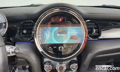 Mini Cooper 2022 1.5 гидро в Москве № 1548214, миниатюра 12