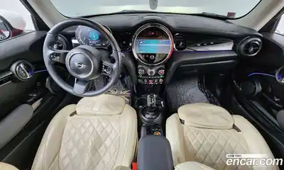 Mini Cooper 2022 1.5 гидро в Москве № 1548214, миниатюра 7
